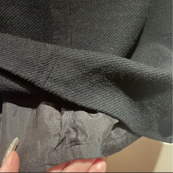 Chanel Classic Black Pencil Skirt Sz 42 - Picture 10 of 11